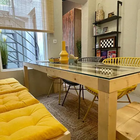 Oikiastudios2 * Patras