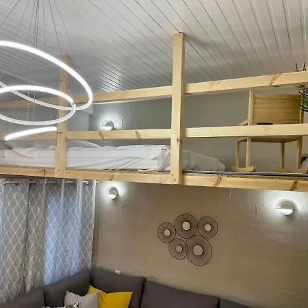 Oikiastudios2 فيلة باترا