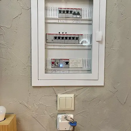 Oikiastudios2 * Patras