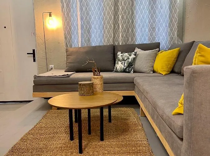 Oikiastudios2 * Πάτρα